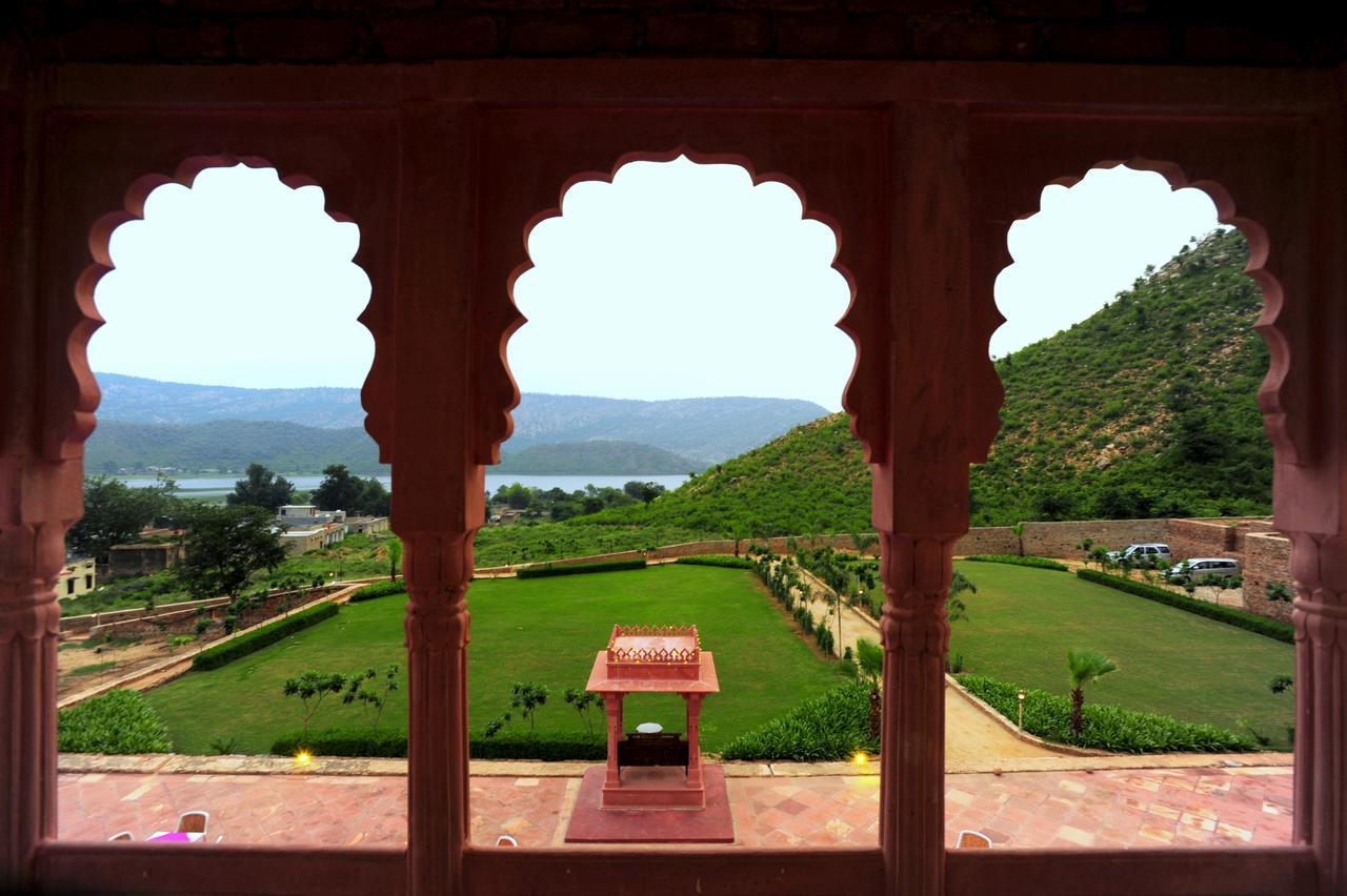 Отель Ram Bihari Palace Алвар Экстерьер фото